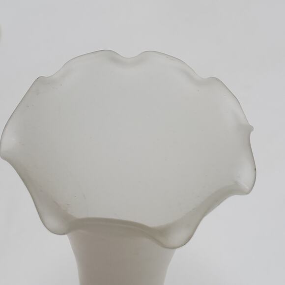 Vintage Smoke glass set of 3 bud vases with ridged tops 8" Tall - Picture 5 of 6